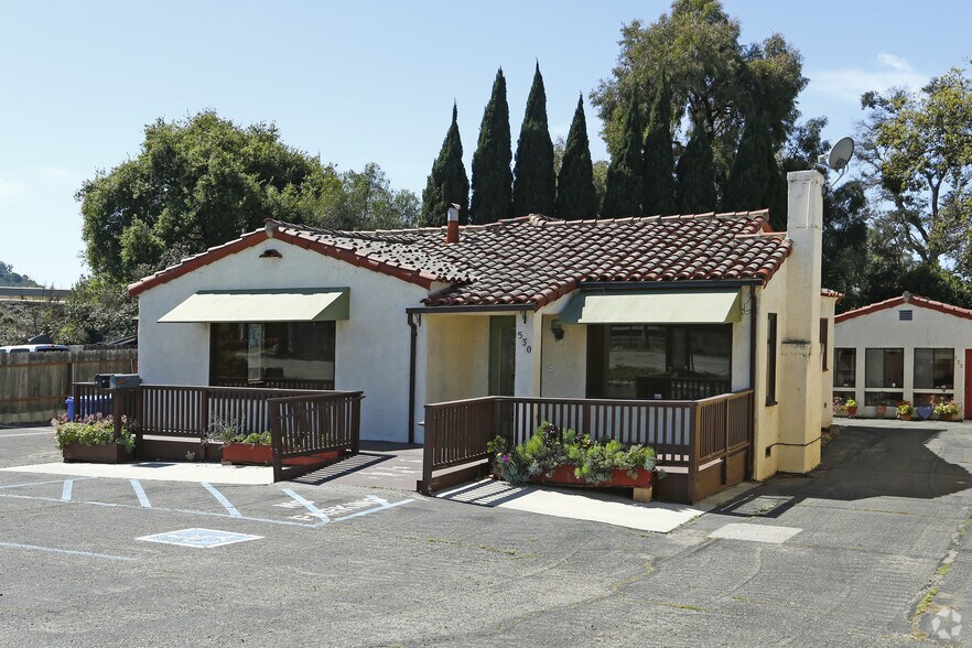 Primary Photo Of 530-532 Traffic Way, Arroyo Grande Medical For Lease