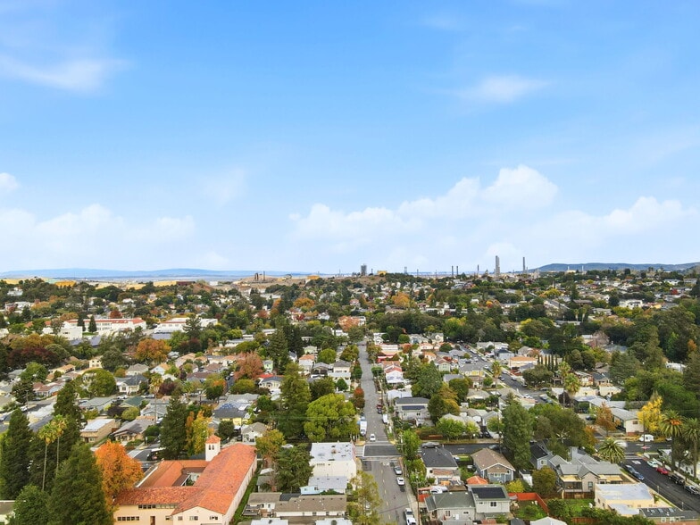 More Photos Of 1830 Richardson St, Martinez Apartments For Sale