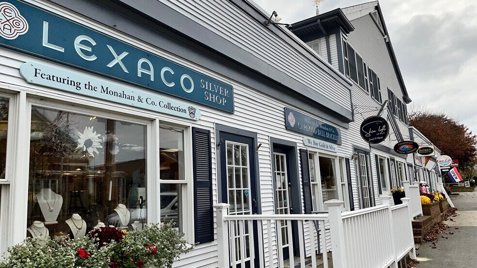 More Photos Of The Port Centre Building, Harwich Port Storefront Retail Office For Lease