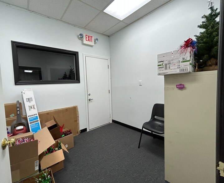 56 Union Ave, Manasquan, NJ 08736 Retail For Lease