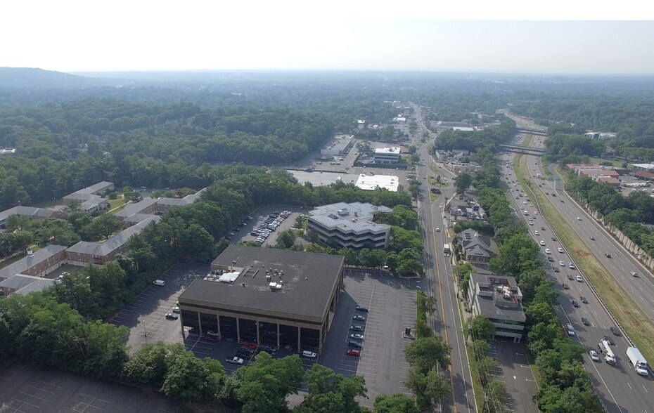 More Photos Of 830 Morris Tpke, Short Hills Office For Lease