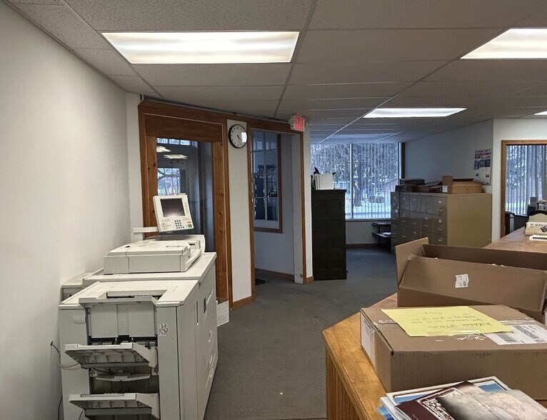 More Photos Of 736 Main St, Bennington Specialty For Sale