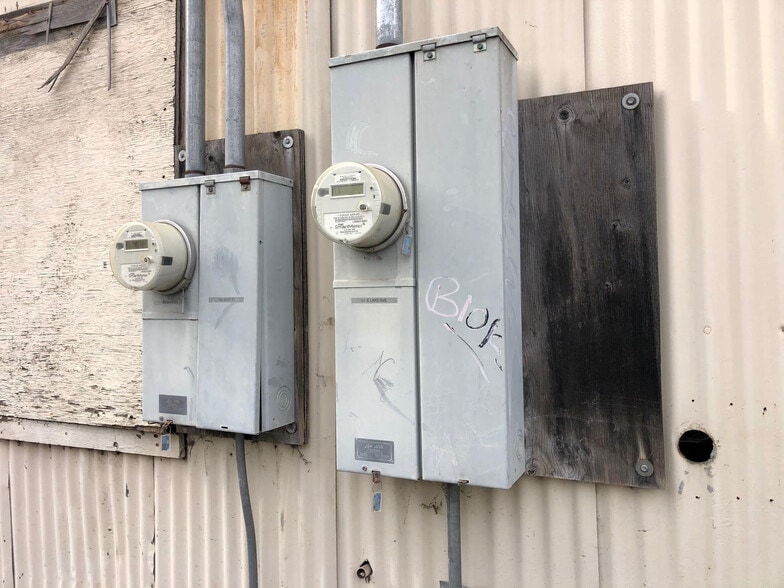 More Photos Of 14 E Lake Ave, Watsonville Storefront For Sale