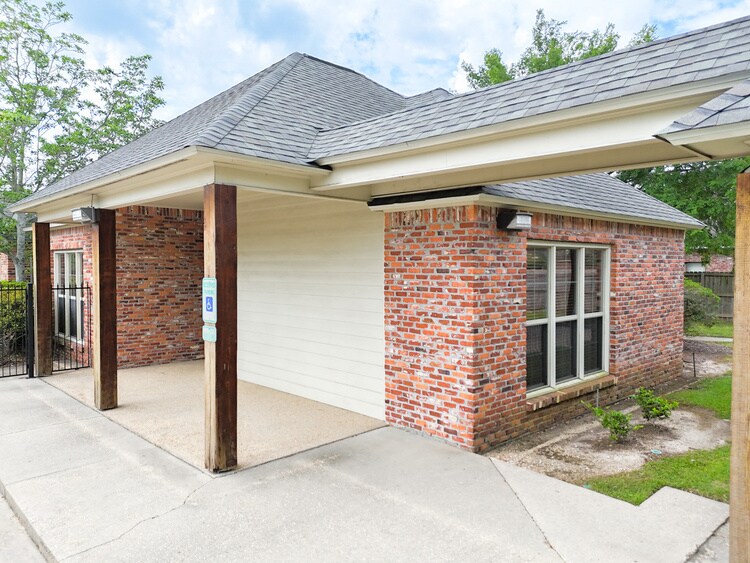 More Photos Of 9543 Fenway Ave, Baton Rouge Office For Sale