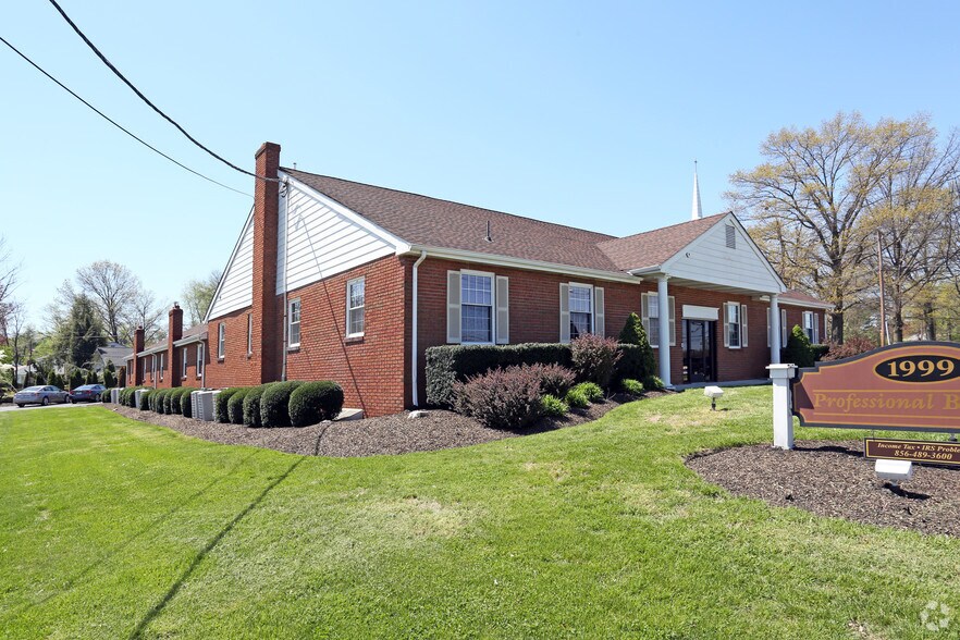 More Photos Of 1999 Marlton Pike E, Cherry Hill Medical For Sale