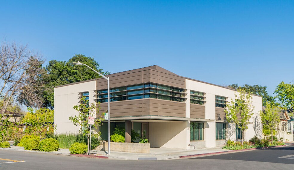 More Photos Of 301 High St, Palo Alto Office For Lease