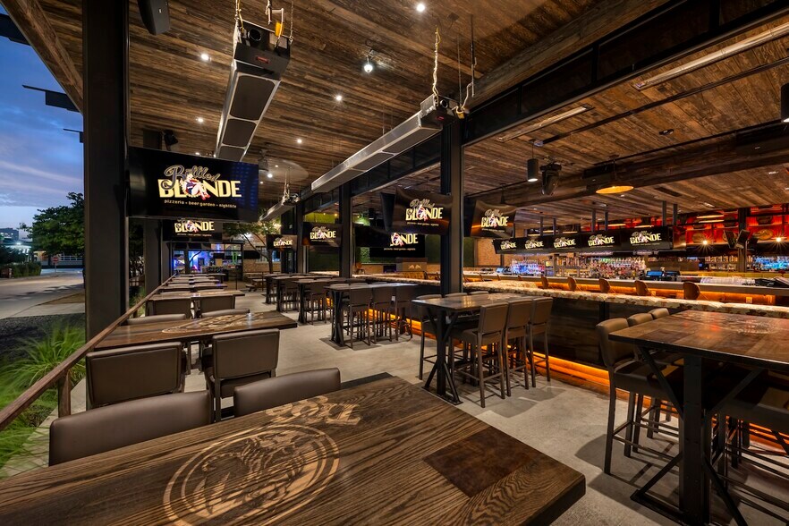 More Photos Of 2821 Morton St, Fort Worth General Retail For Sale