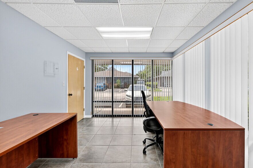 More Photos Of 701 Enterprise Rd E, Safety Harbor Medical For Lease