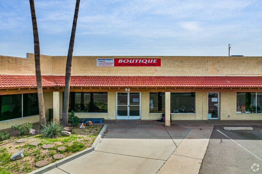 More Photos Of 903-933 E Main St, Mesa Unknown For Lease