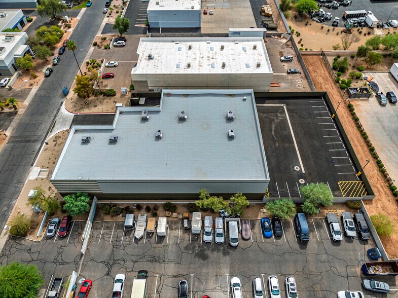 More Photos Of 315 E Comstock Dr, Chandler Warehouse For Sale