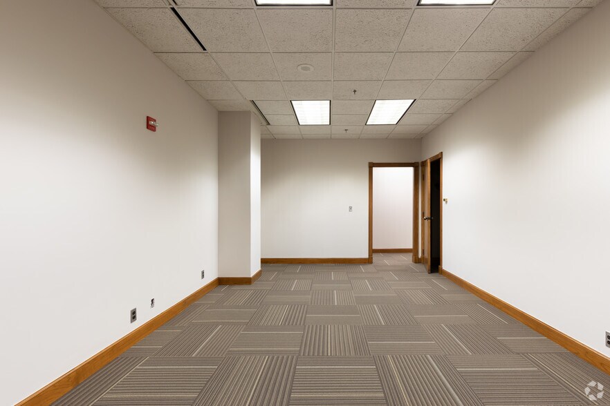 Photo of 28th Floor Ste 2850