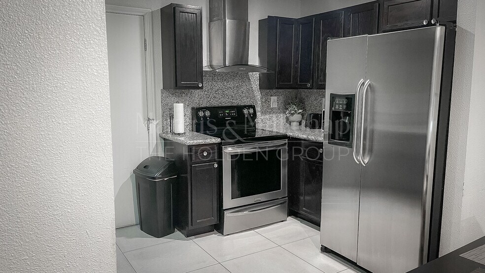 More Photos Of 1921 Stewart Ave, Las Vegas Apartments For Sale