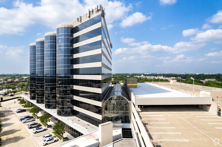 More Photos Of 17950 Preston Rd, Dallas Office For Lease