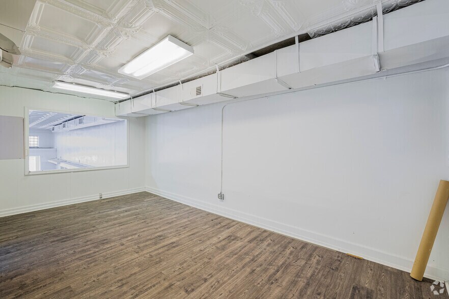 More Photos Of 1515 W Broad St, Richmond Storefront For Lease