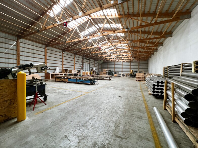 More Photos Of 1457 Coffeen, Sheridan Warehouse For Sale