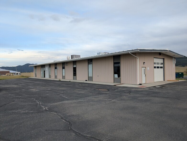 Primary Photo Of 118 S Parkmont, Butte Light Manufacturing For Lease