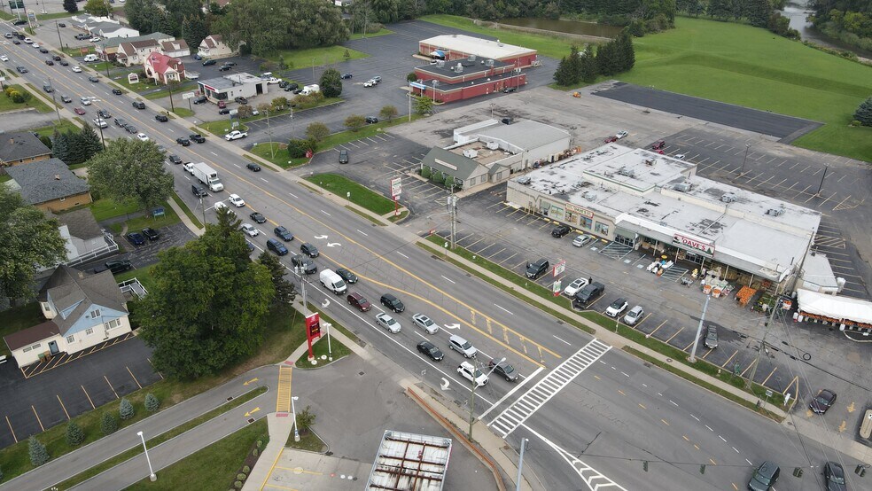 More Photos Of 2695 Union Rd, Cheektowaga Freestanding For Lease