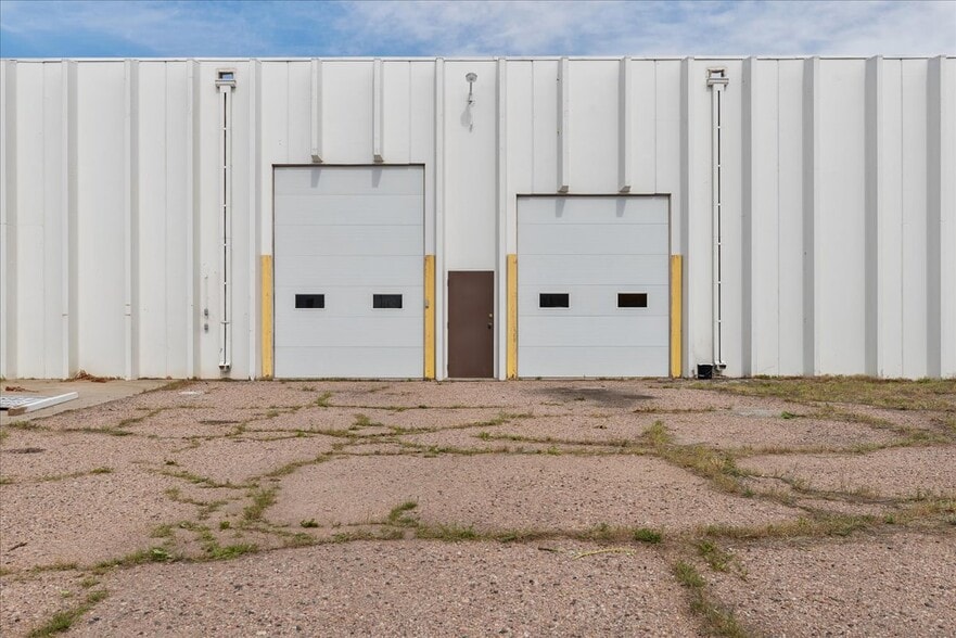 More Photos Of 114 American rd, Cheyenne Industrial For Lease