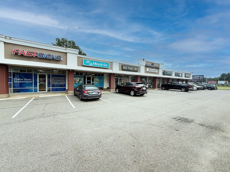 More Photos Of 310 Washington Ave, North Haven Freestanding For Lease
