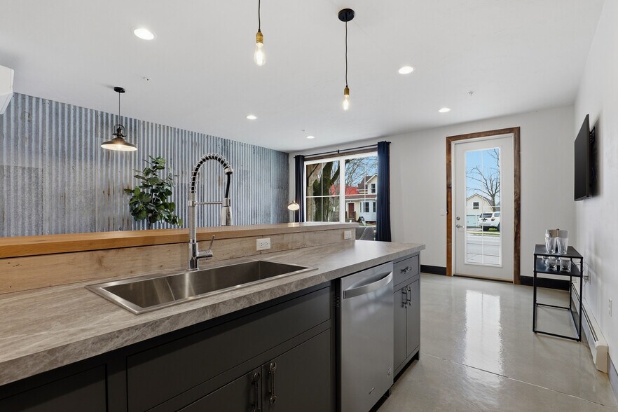 More Photos Of 171 E Rhine St, Elkhart Lake Apartments For Sale