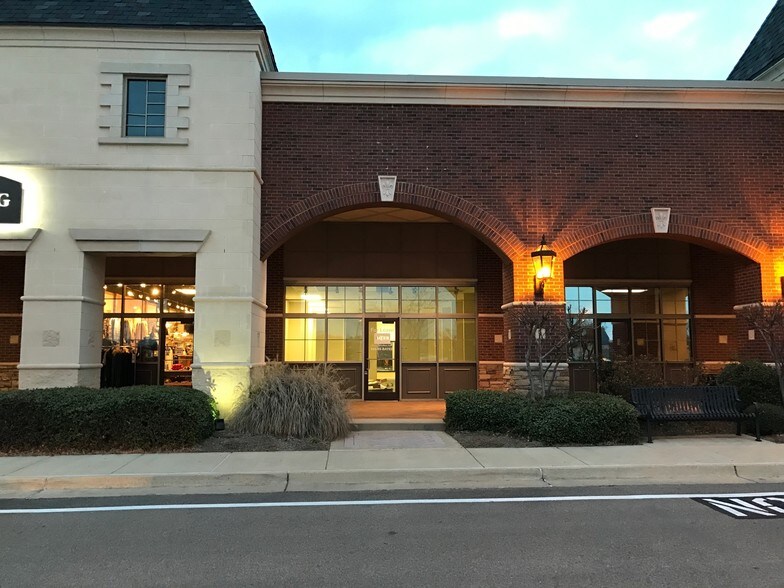 More Photos Of 119 Colony Crossing Way, Madison General Retail For Lease