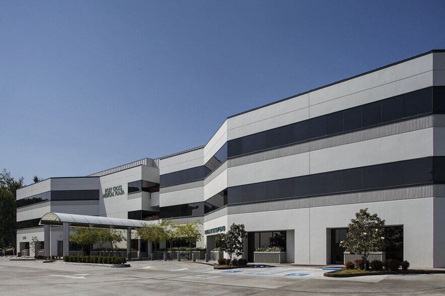 More Photos Of 11550 Indian Hills Rd, Mission Hills Medical For Lease