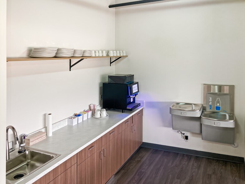 More Photos Of 500 S Main St, Burlington Coworking Space