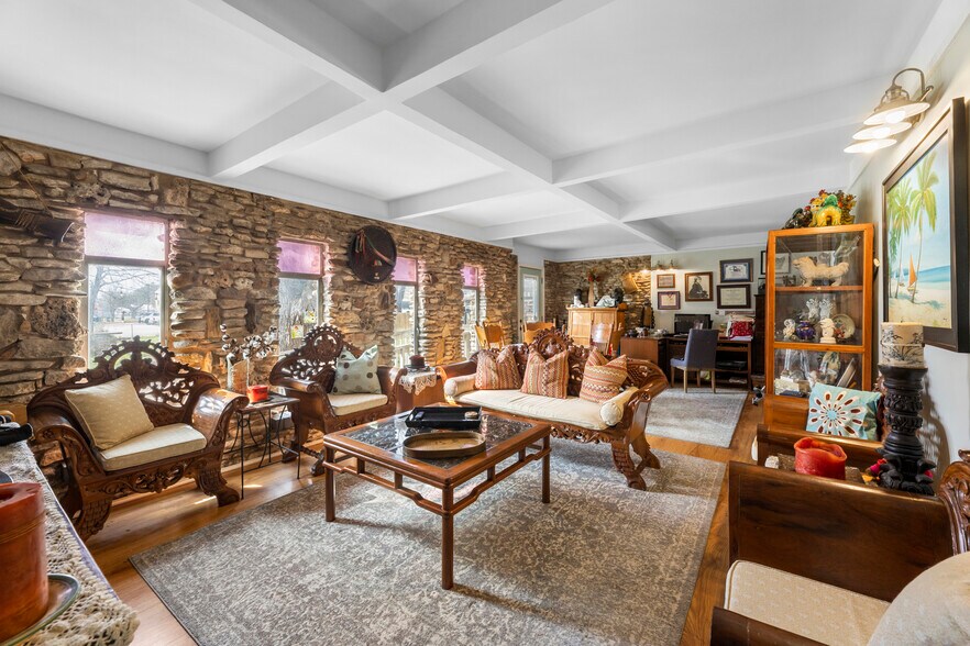 More Photos Of 3303 Ranch Road 1869, Liberty Hill Specialty For Sale