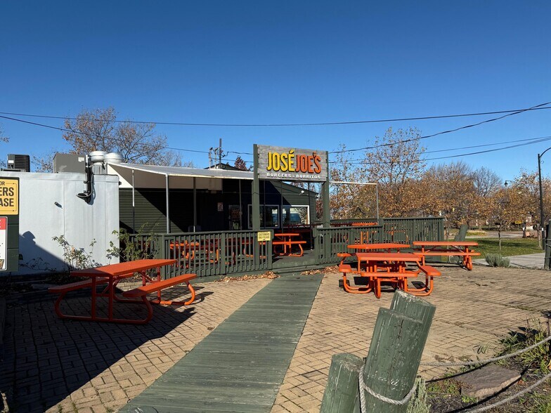 More Photos Of 4776 Lake Ave, Rochester Restaurant For Lease