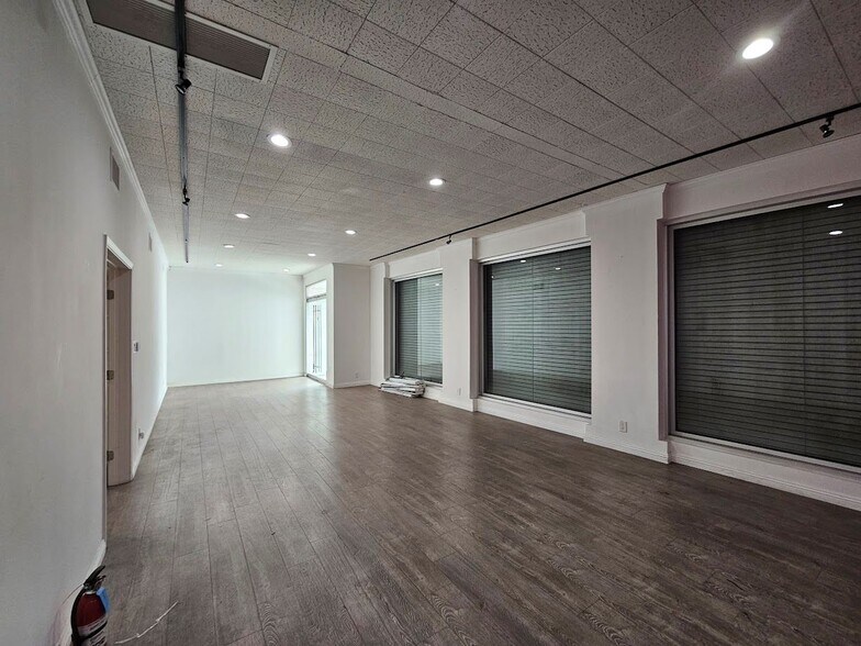 More Photos Of 920 E Pico Blvd, Los Angeles Warehouse For Lease