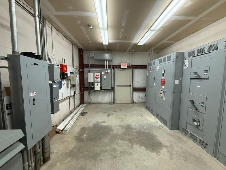 More Photos Of 1400 N Mill Rd, Vineland Warehouse For Lease