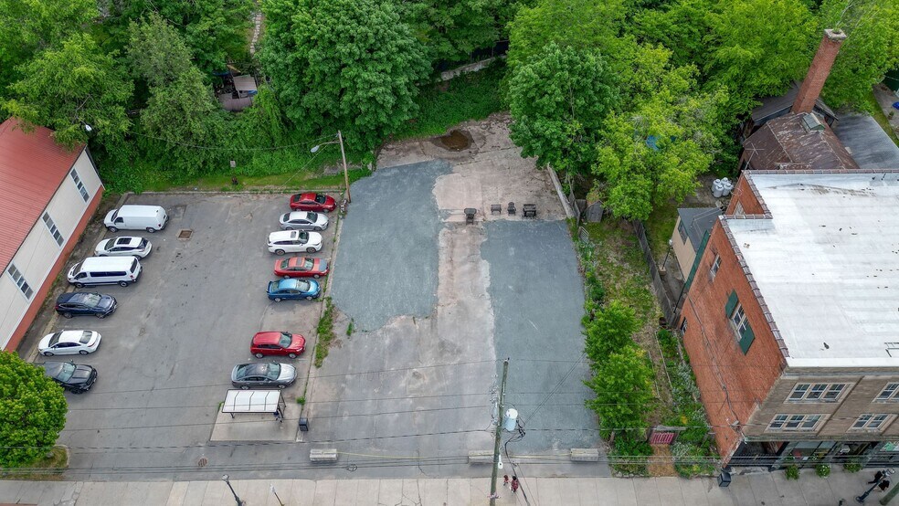More Photos Of 31 S Main St, Liberty Sports And Entertainment For Sale