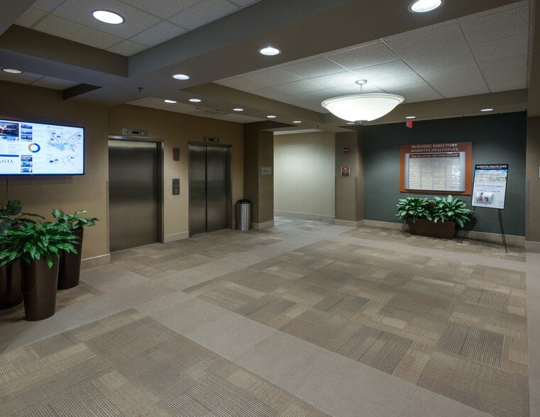 More Photos Of 780 Canton Rd NE, Marietta Medical For Lease