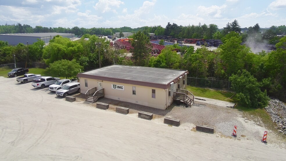 More Photos Of 401 Telfair Rd, Garden City Land For Lease