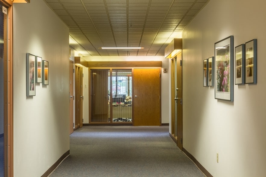 More Photos Of 120 N Main St, West Bend Office For Sale