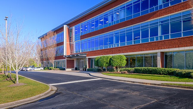 More Photos Of 2915 Premiere Pky, Duluth Office For Lease