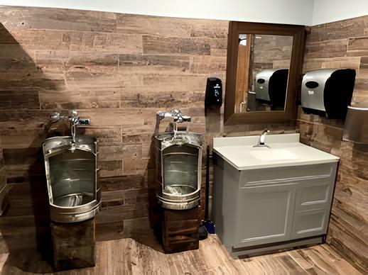 More Photos Of 1289 Bagnell Dam Blvd, Lake Ozark Restaurant For Sale