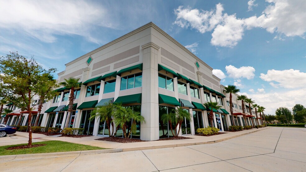 More Photos Of 6557 Hazeltine National Dr, Orlando Distribution For Lease