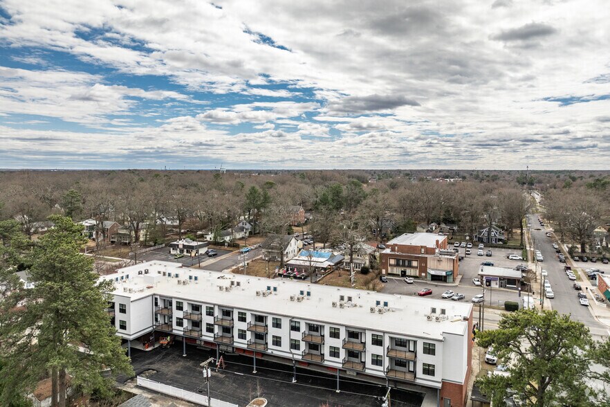 More Photos Of 4701 Forest Hill Ave, Richmond Apartments For Lease