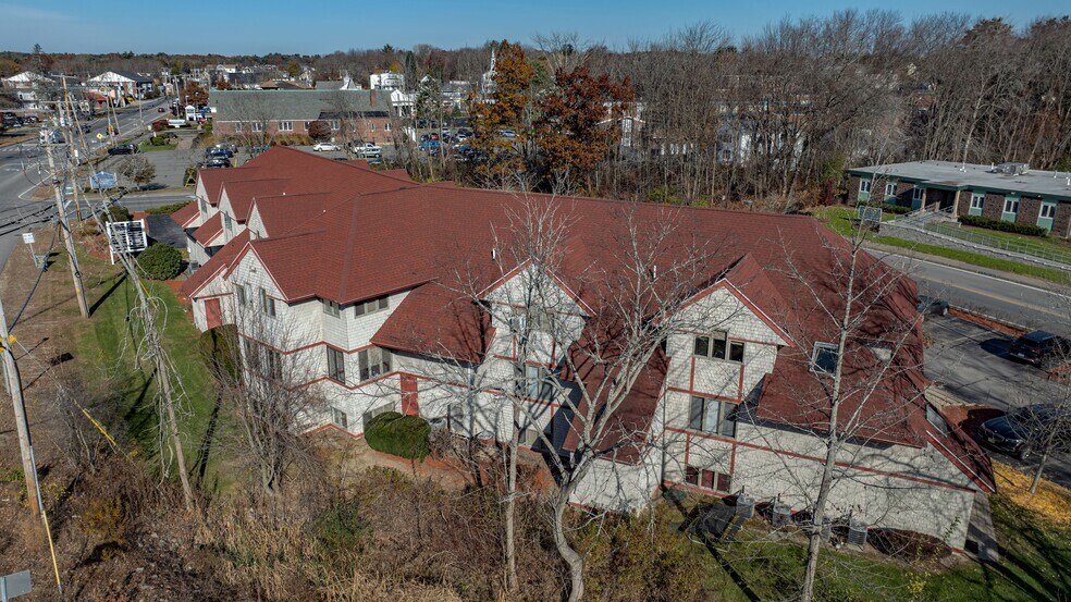 More Photos Of 1 Park Ave, Hampton Loft Creative Space For Sale