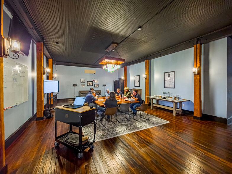 More Photos Of 105-111 W Central, Valdosta Storefront Retail Office For Sale