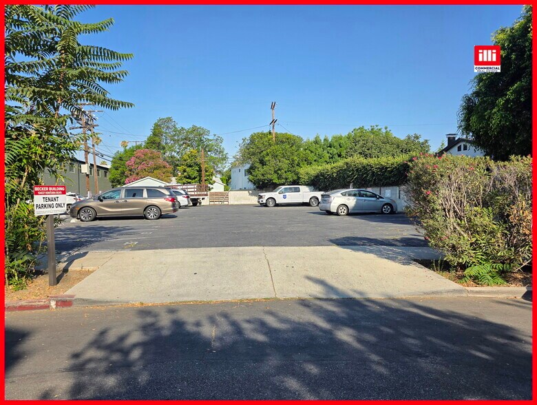 More Photos Of 13437-13447 Ventura Blvd, Sherman Oaks Storefront Retail Office For Lease