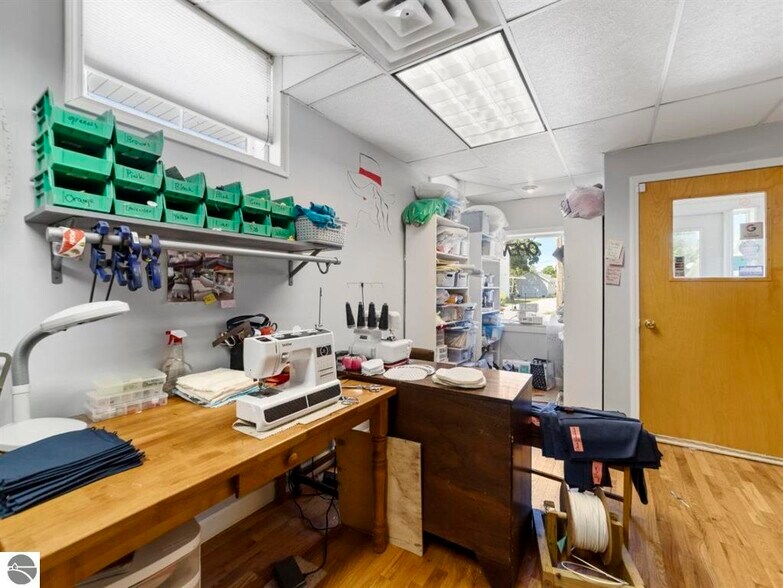 More Photos Of 180 S Benzie Blvd, Beulah Storefront Retail Office For Sale