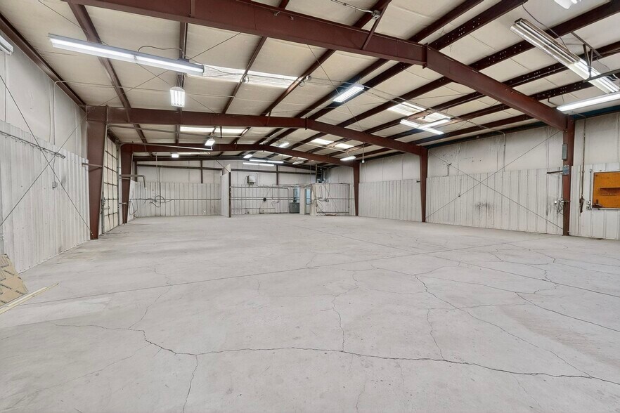 More Photos Of 4415 Anaheim Ave NE, Albuquerque Warehouse For Sale