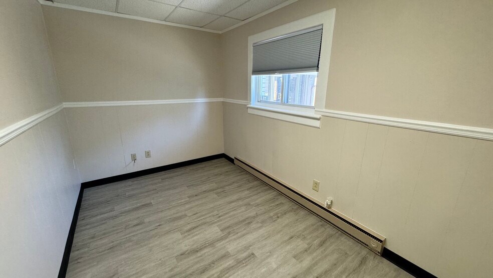 More Photos Of 1553-1555 Northampton St, Easton Office For Sale