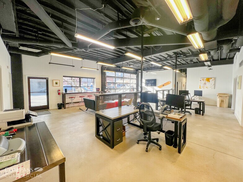 More Photos Of 906 NW Harriman St, Bend Loft Creative Space For Lease