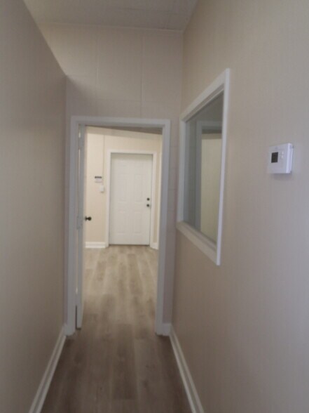 More Photos Of 2025 McLarty Dr, Newport Office For Sale