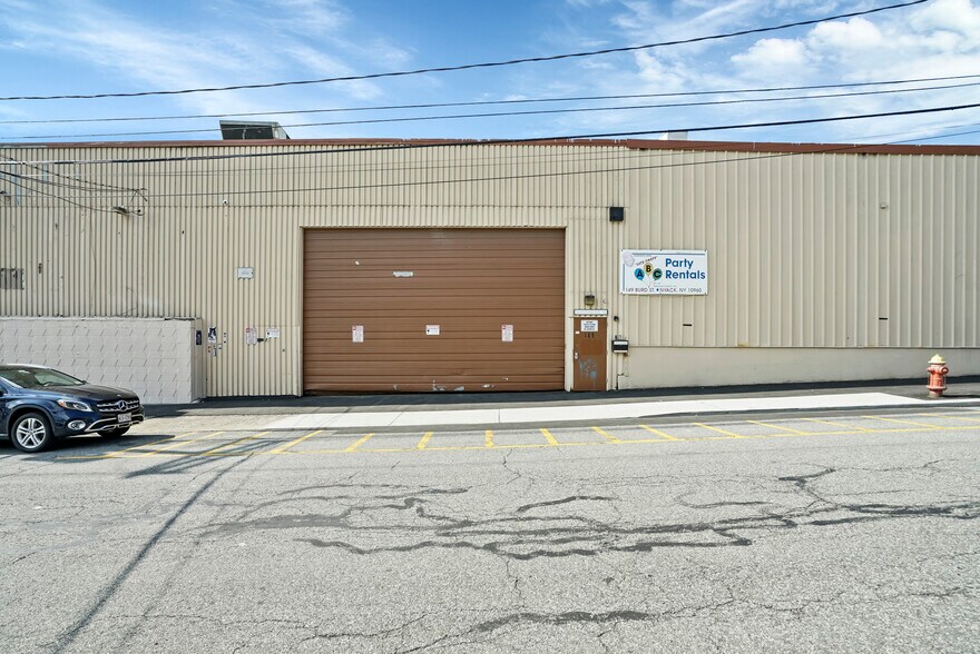 More Photos Of 149 Burd St, Nyack Warehouse For Sale