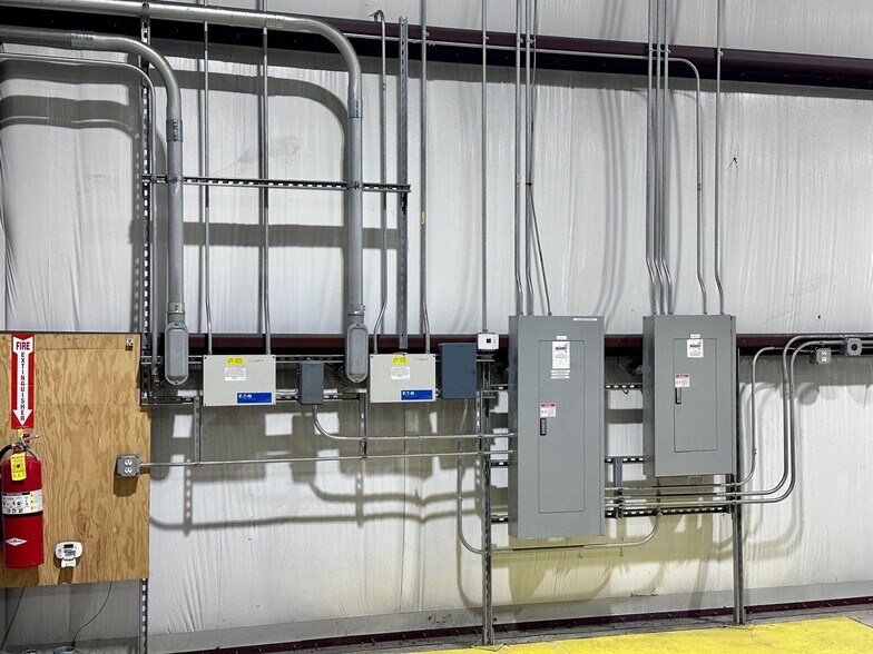 More Photos Of 701 Topeka Way, Castle Rock Manufacturing For Lease