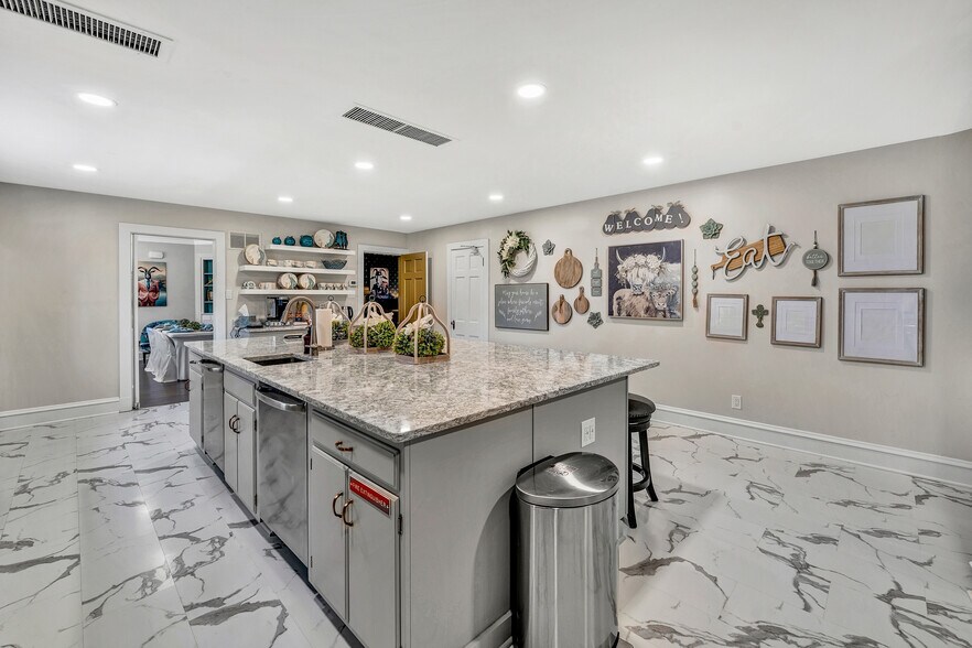 More Photos Of 750 Penn Hall Rd, Union Hall Specialty For Sale